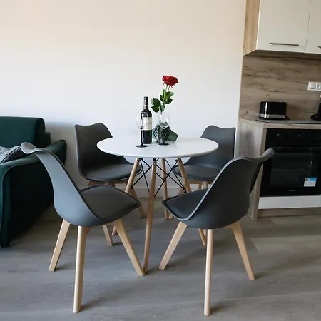 Apartamento Oliwka Z Prywatnym Miejscem Postojowym